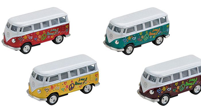 VW-Hippy-Bus-1962